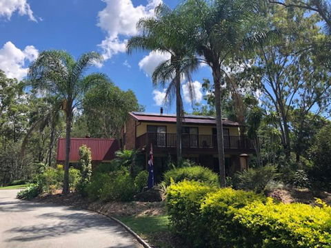 B&B Home In The Country - Holiday Find 1