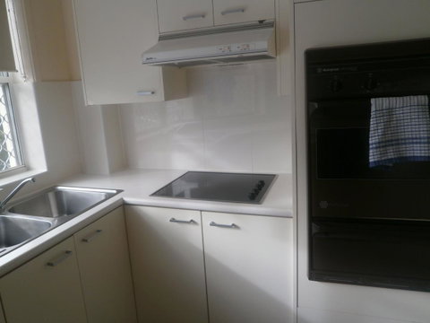 Le Lavandou Holiday Apartments - Holiday Find 35
