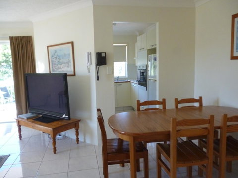 Le Lavandou Holiday Apartments - Holiday Find 27