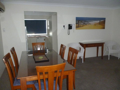 Le Lavandou Holiday Apartments - Holiday Find 6