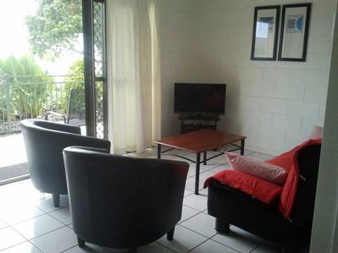 Whitsunday Waterfront Apartments - Holiday Find 23