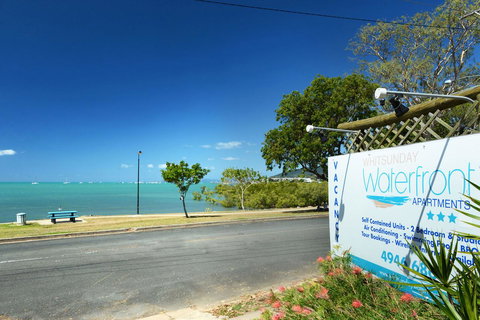 Whitsunday Waterfront Apartments - Holiday Find 9