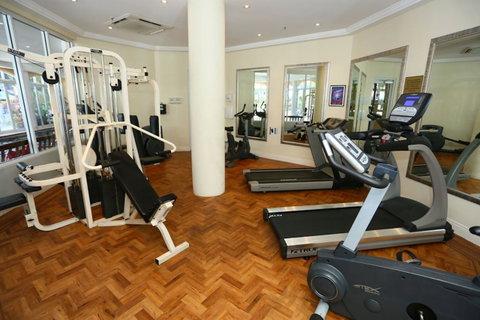 Bel Air On Broadbeach - Official - Holiday Find 6