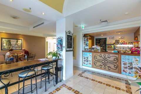 Bel Air On Broadbeach - Official - Holiday Find 7