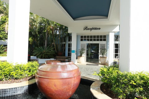 Bel Air On Broadbeach - Official - Holiday Find 10
