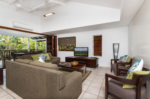 The Reef Retreat Palm Cove - Holiday Find 19
