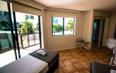 La Promenade - Holiday Find 5