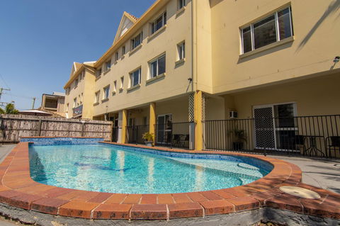 Burleigh Gold Coast Motel - Holiday Find 21