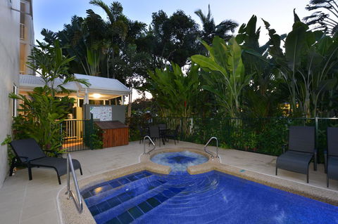 Port Douglas Apartments - Adults Only Oasis - Holiday Find 19