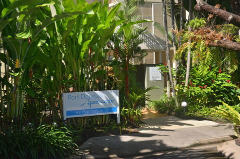 Port Douglas Apartments - Adults Only Oasis - Holiday Find 12