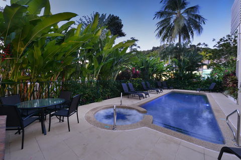 Port Douglas Apartments - Adults Only Oasis - Holiday Find 21