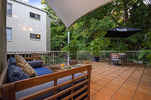 Port Douglas Apartments - Adults Only Oasis - Holiday Find 34