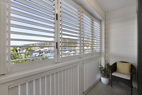 Boathouse Port Of Airlie - Holiday Find 15