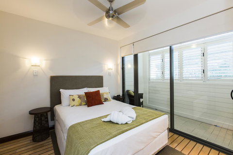 Boathouse Port Of Airlie - Holiday Find 16