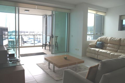 Private Seaview Apartment At Peninsula - Airlie Beach - Holiday Find 9