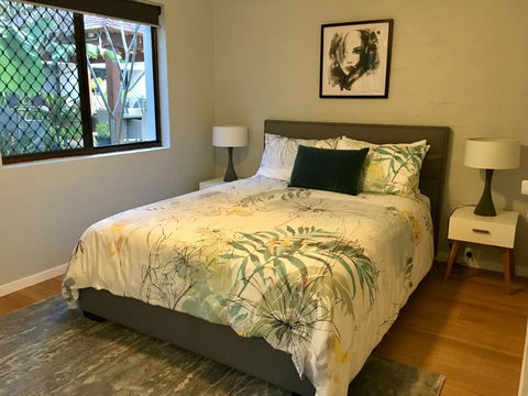 Burleigh Palms Holiday Apartments - Holiday Find 5