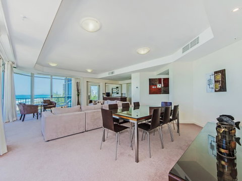 Oceana On Broadbeach - Holiday Find 7