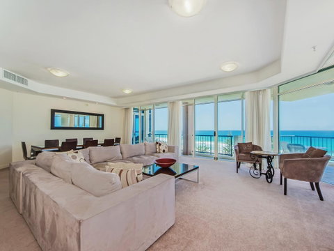 Oceana On Broadbeach - Holiday Find 8