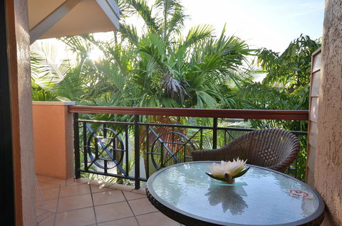 Martinique On Macrossan - Holiday Find 8