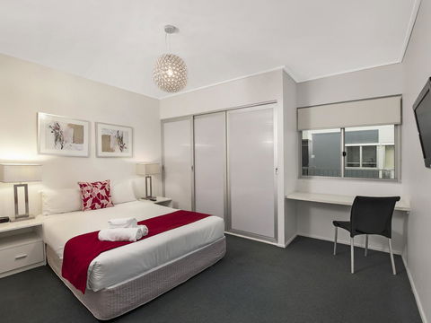 The Miro Apartments - Holiday Find 8