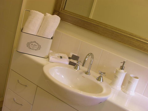 Apple Tree Cottage Montville - Holiday Find 19