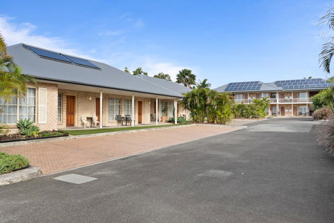 Coopers Colonial Motel - Holiday Find 25