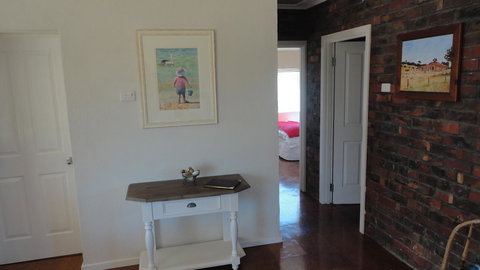 Ratcliff Cottage - Holiday Find 13