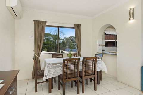 Waterviews,Pool, Wifi Its All Here !- Welsby Pde, Bongaree - Holiday Find 10