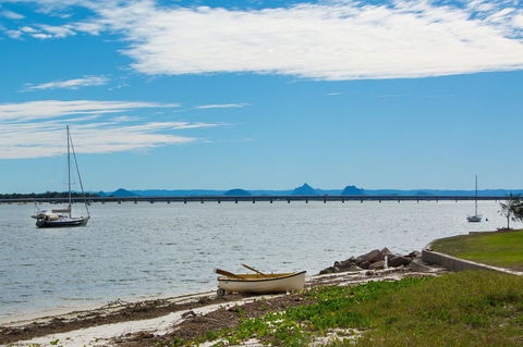 Quiet Location Across From Waterfront - South Esp, Bongaree - Holiday Find 14
