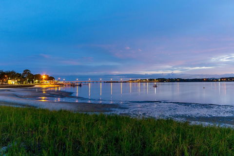 Quiet Location Across From Waterfront - South Esp, Bongaree - Holiday Find 11