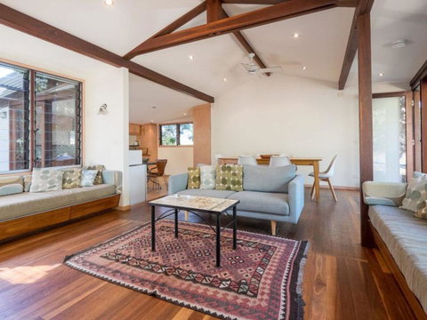 Laguna House - Holiday Find 9