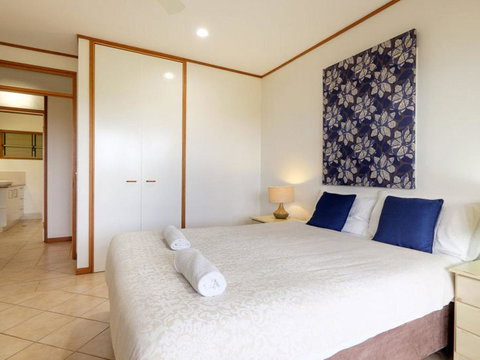 Claytons 1 By Discover Stradbroke - Holiday Find 18