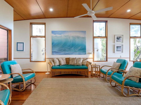 Claytons 1 By Discover Stradbroke - Holiday Find 13