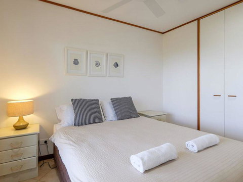 Claytons 1 By Discover Stradbroke - Holiday Find 9