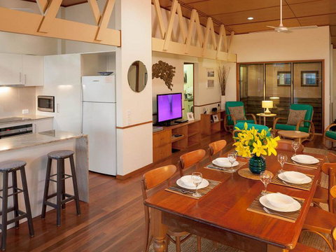Claytons 1 By Discover Stradbroke - Holiday Find 0