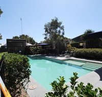 Beach Shack - Holiday Find