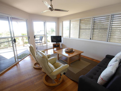 Keep House 1 - Holiday Find 12