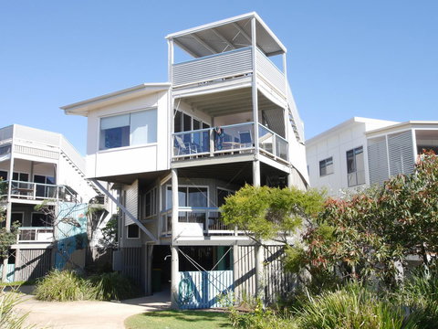 Keep House 1 - Holiday Find 1