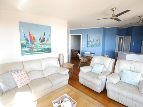 Keep House 1 - Holiday Find 5