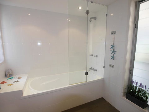 Sandbar - Holiday Find 14