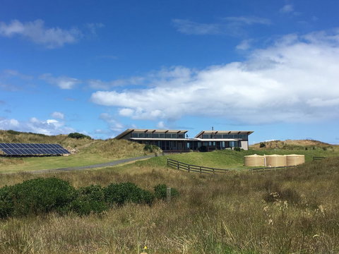 Turnstone Beach House - Holiday Find 10