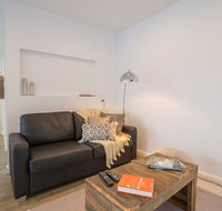 Island Quarters - Holiday Find