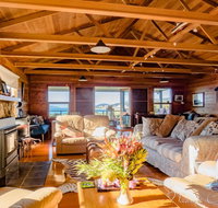 Palana Beach House - Holiday Find