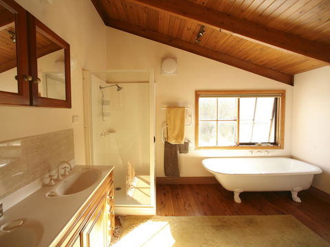 Mountain Seas Lodge - Holiday Find 15