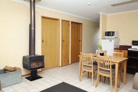 Bruny Island Escapes And Hotel Bruny - Holiday Find 13