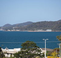 'GrandView' 10 Grandview Close - huge house with water views aircon WIFI Netflix Foxtel  Billiard Table - Holiday Find