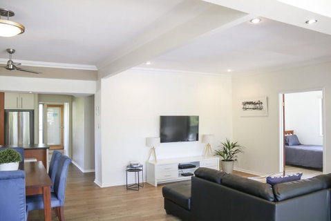 'Top Tier' Dog Friendly Holiday Home - Holiday Find 3