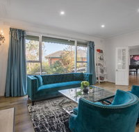    Alice wonderland    in 4 beds house - Holiday Find