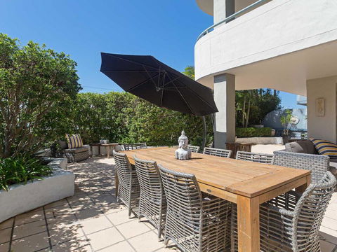 1 'Peninsula Waters', 2-4 Soldiers Point Road - Aircon, Pool & Massive Outdoor Area - Holiday Find 0