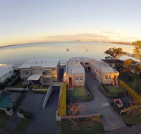 1 'Seaside Splendour' 137 Soldiers Point Road - beautiful unit on the waterfront - Holiday Find